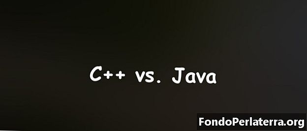 C ++ kumpara sa Java